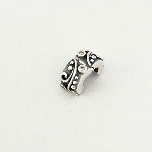 Pandora Sterling Silver Champagne CZ Tendril Clip Rare Retired Bead Charm - Picture 6 of 6